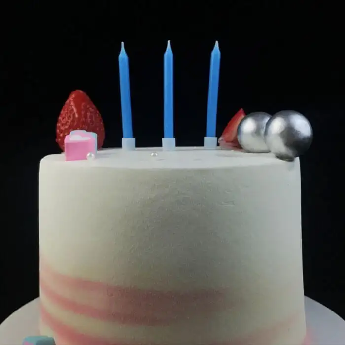 Aggiungere un dolce bagliore: la magia delle candele per torte 1