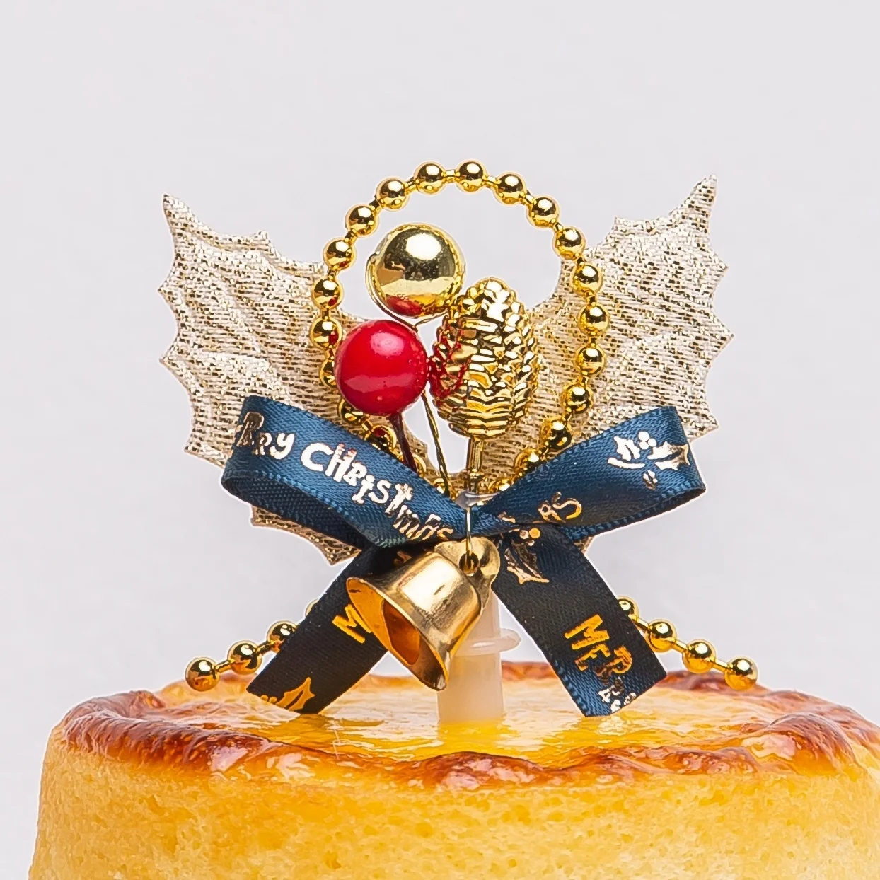 Magic Lights Gold Christmas Celebration Cake Picks for Decorating 1