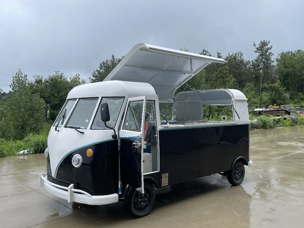 Camion de nourriture mobile pour bus VW pour la vente au détail & promotionnel 1