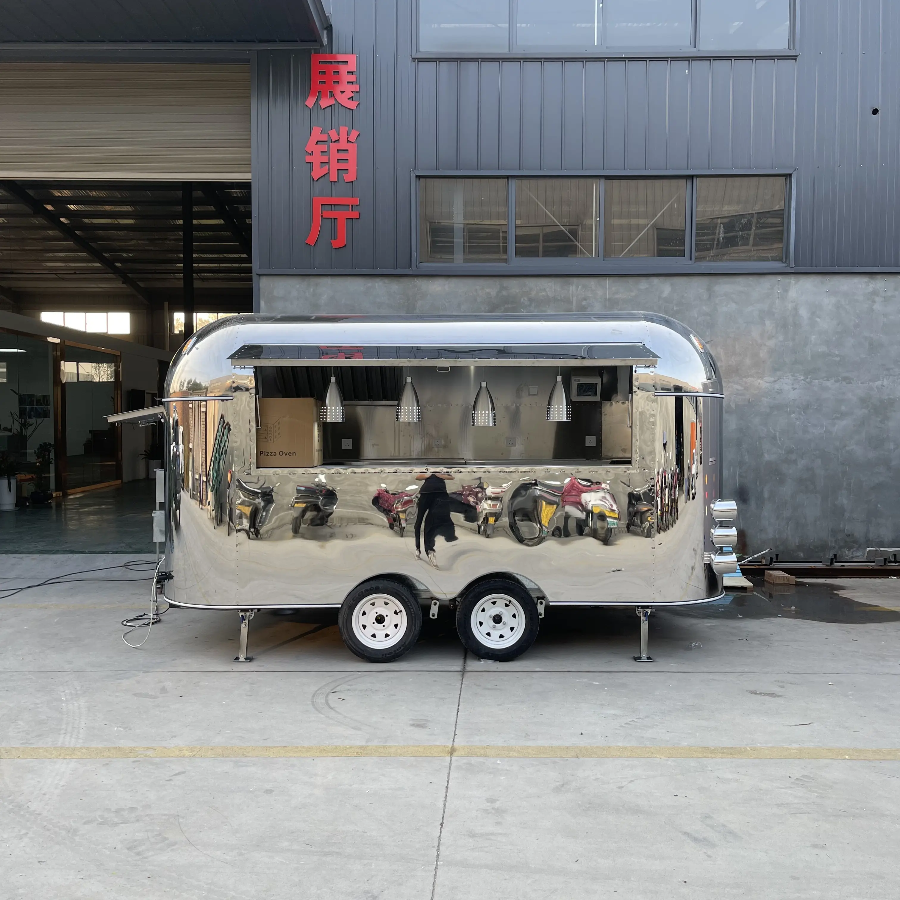 Long Lasting Catering Vans Catering Vans Company 1