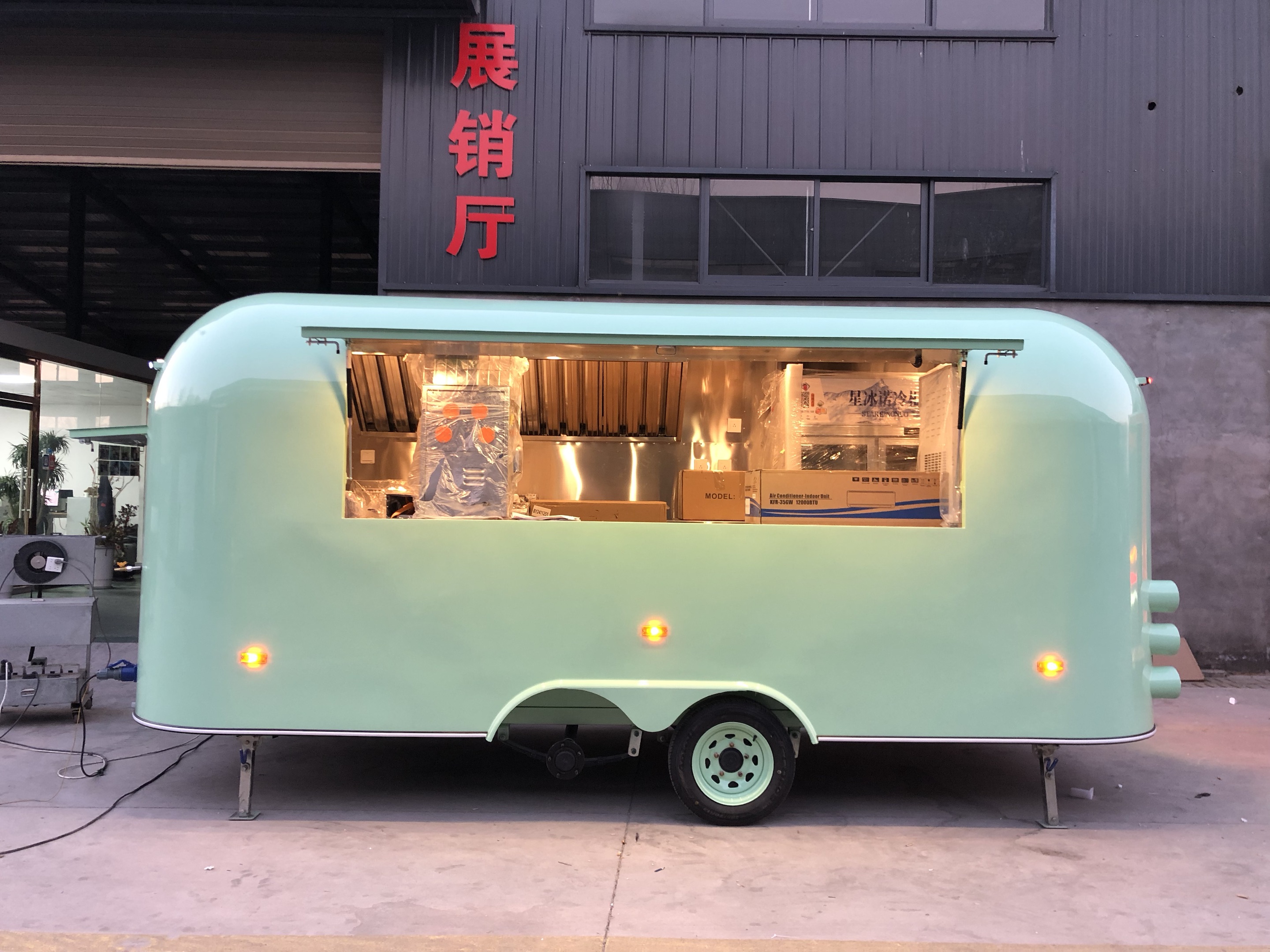 Custom Airstream Mobile Food Truck Fully Equipped Kitchen 3
