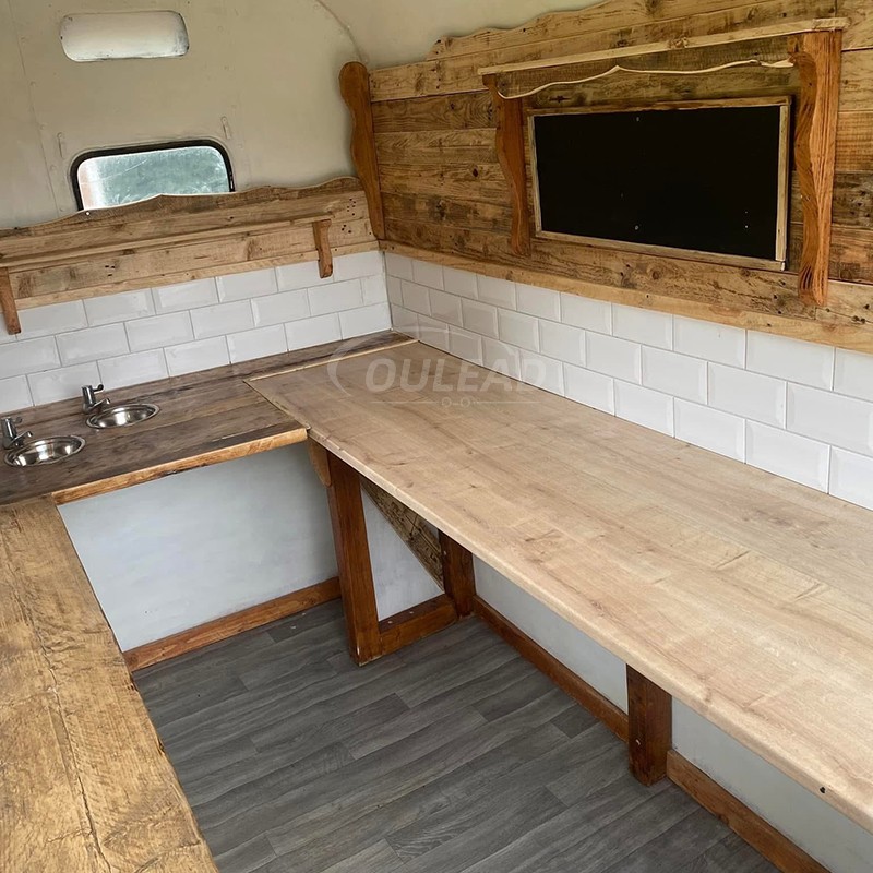 Remorque de nourriture vintage blanche personnalisée | Wood - Intérieur fini & Fabricant de chariot de vente auvent pliant 5