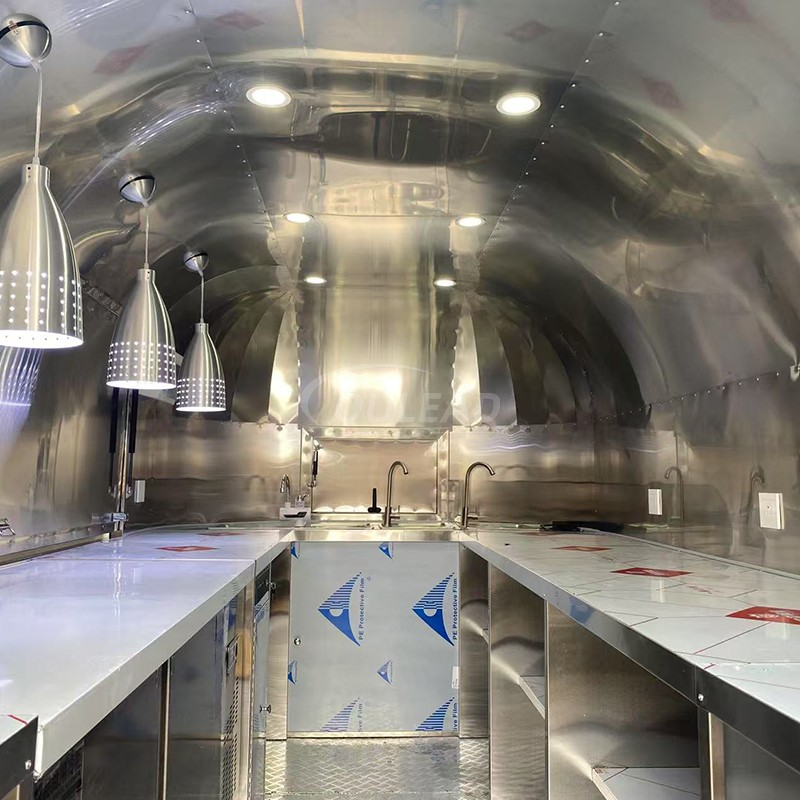 Miroir personnalisé - remorque alimentaire en acier inoxydable fini | Fabricant de chariot intérieur complet complet 9