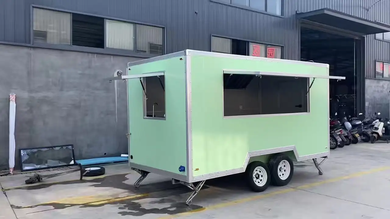 Tráiler de comida verde menta personalizado | Ventana única para la ventana del carro de venta móvil del carrito 1