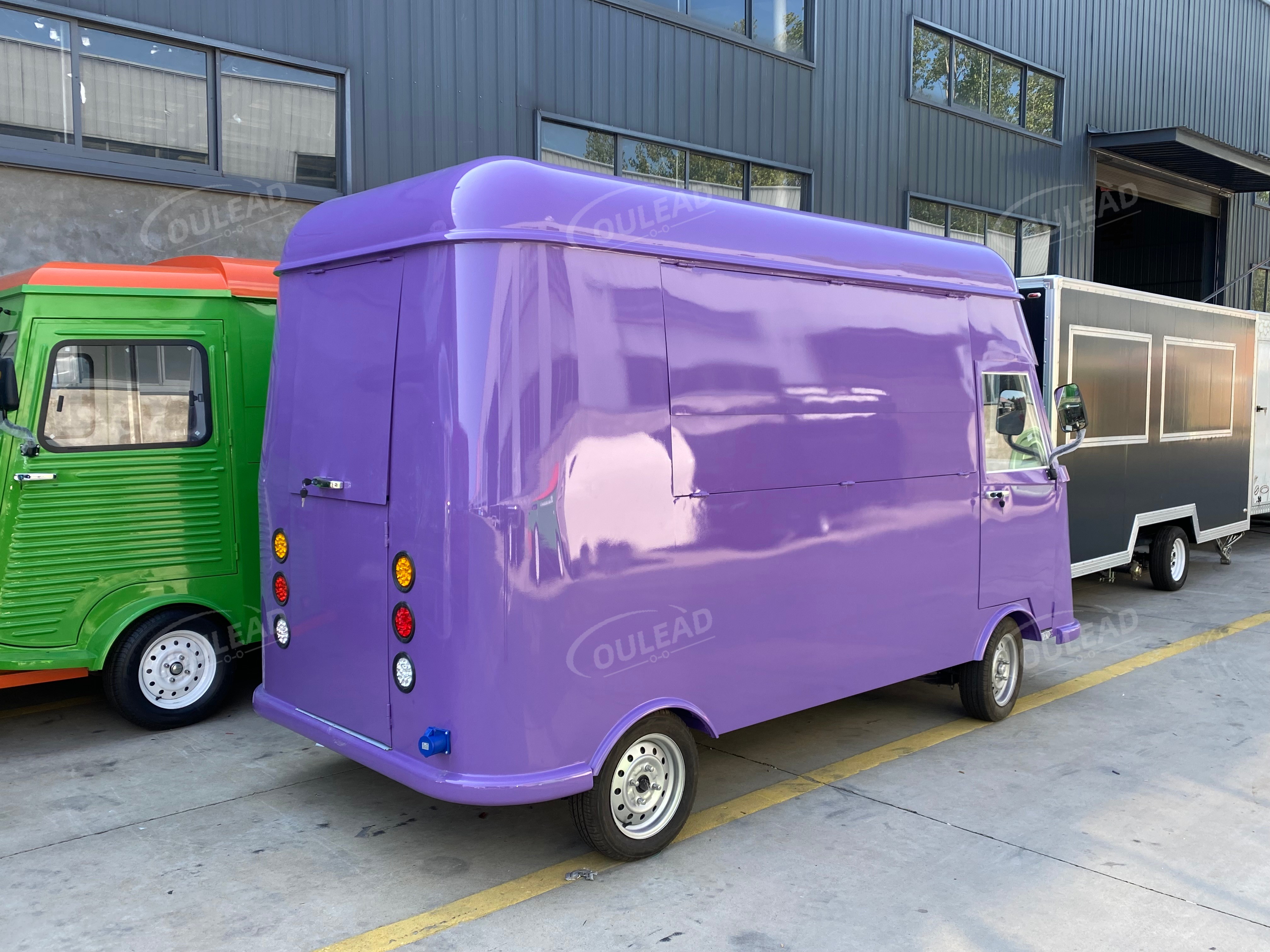 Trailer de comida moderno roxo e branco, caminhão móvel de catering, café e lanches 3