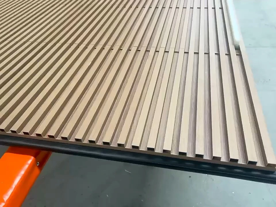 American and Australian Standard ALuminum Grill Design Standard Lifting Overhead Garage Doors for Home 1