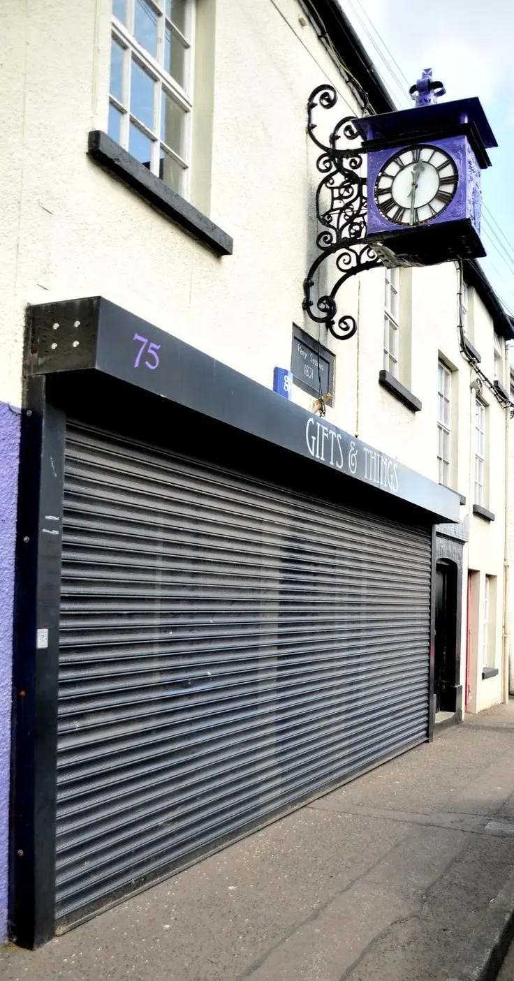 Rolling Shutter Doors - - Master Home 3