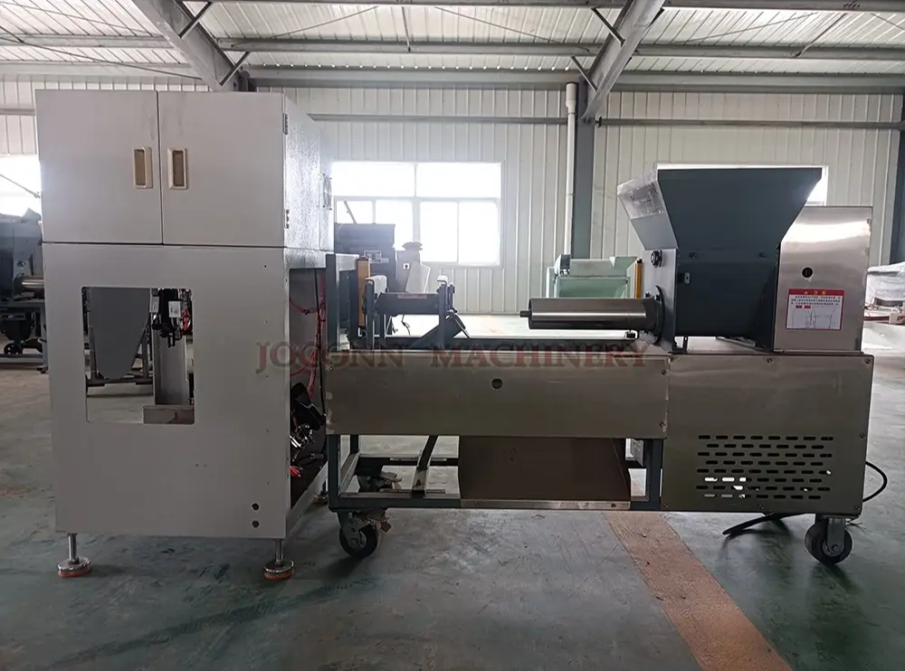 Automatic Mushroom Bag Filling Machine 600-800pcs/h - - JOCONN 3