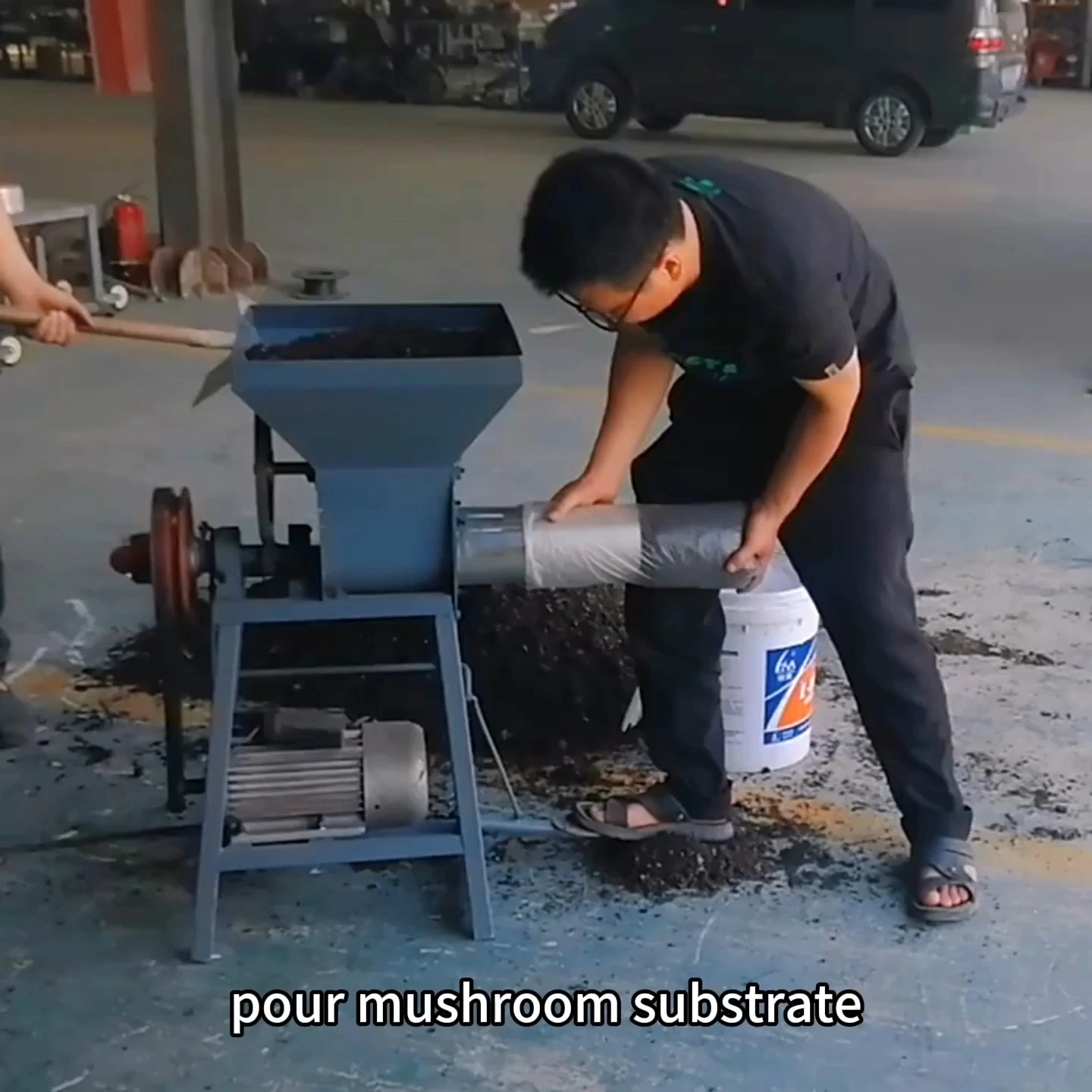 Mushroom Bagging Machine for Simple Clutch Bagging 1