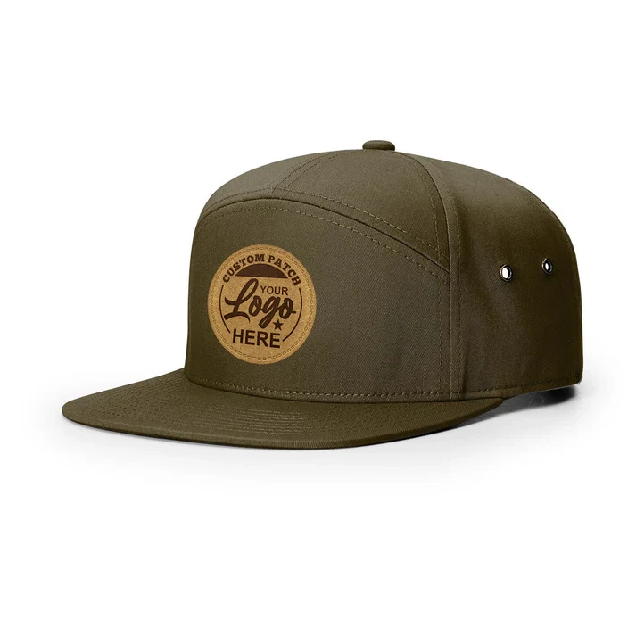 Cappellino snapback in twill a 7 pannelli con toppa in pelle personalizzata Richardson 257 1