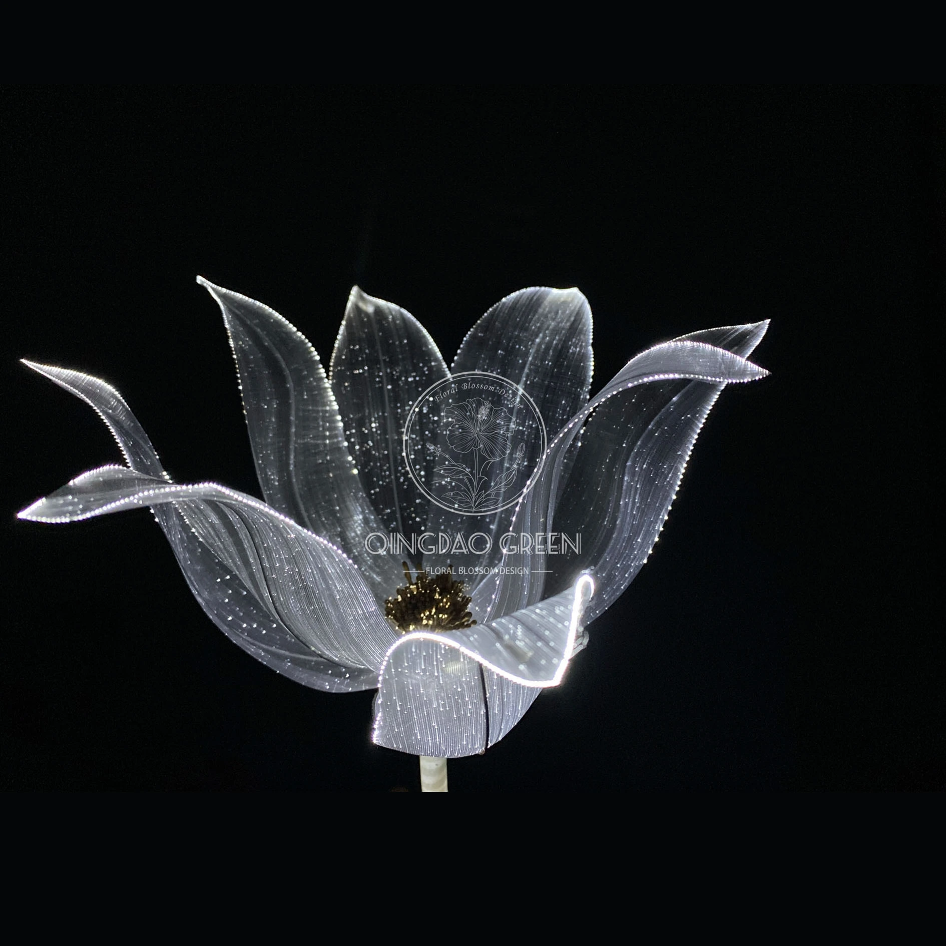 Beautiful Giant Fiber Optic Flower Glowing