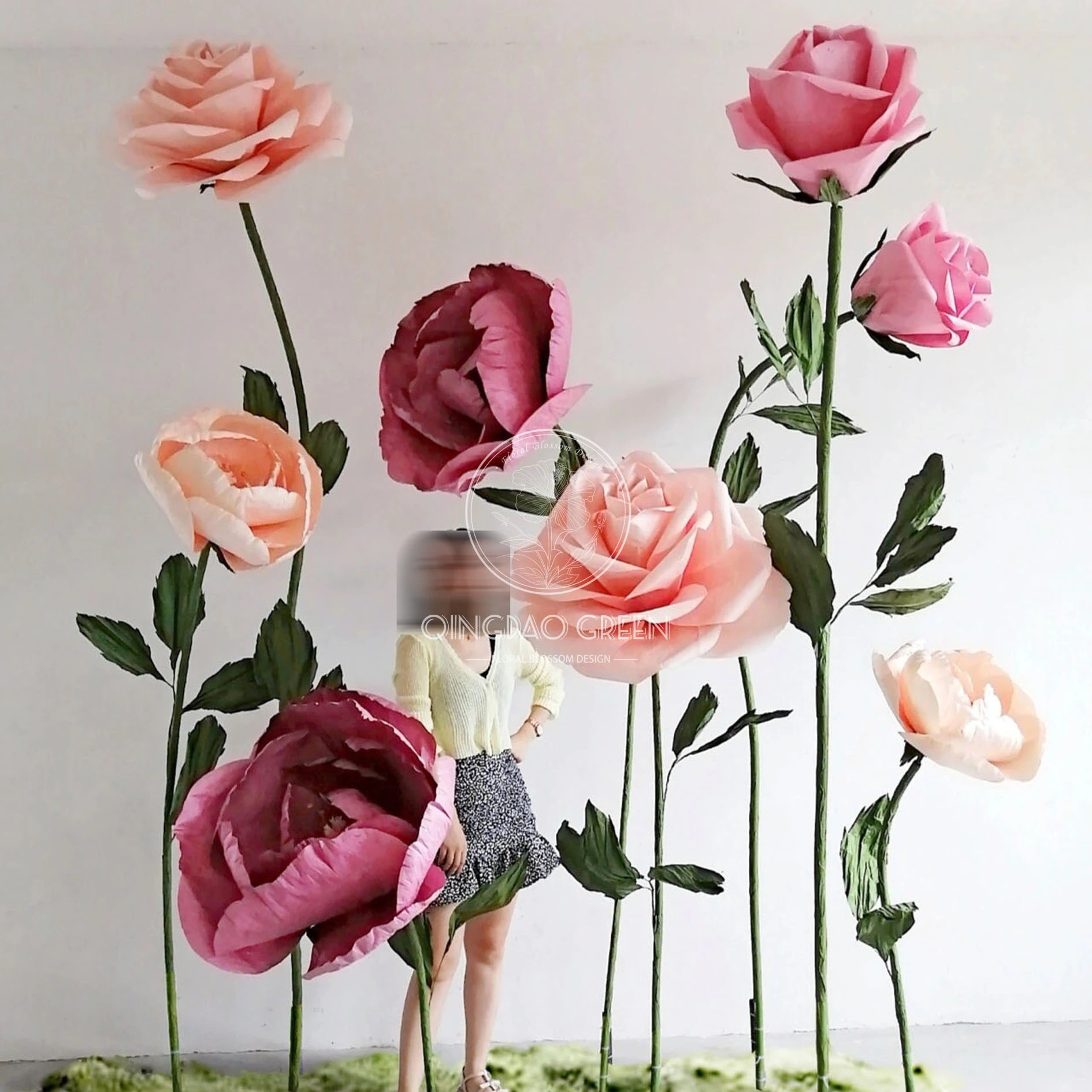 New Design Giant Self-standing pink Color Paper Roses Flower