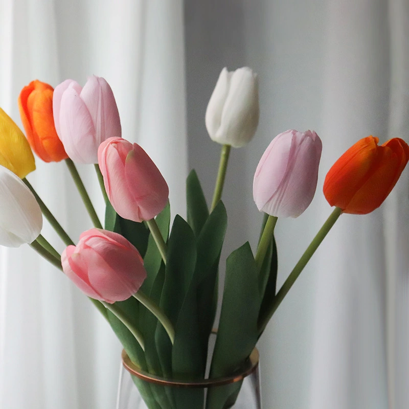 Gran tulipán hidratante de simulación de flor, flor falsa de borde cruzado, accesorios de fotos, decoraciones para sala de estar, ramo de boda 1