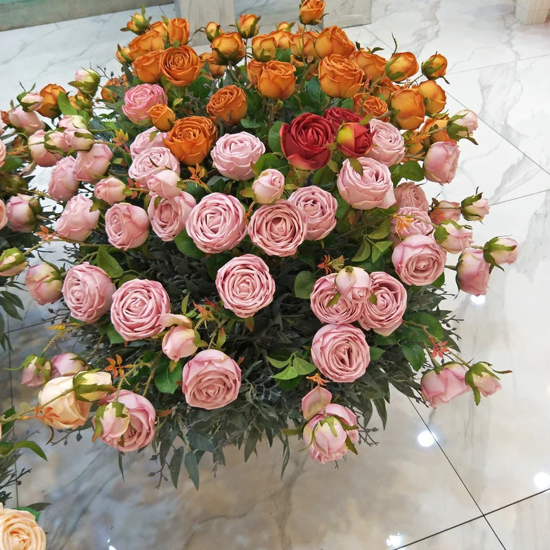 The simulated three-pronged Royal Princess rose is suitable for wedding home living room decoration 1