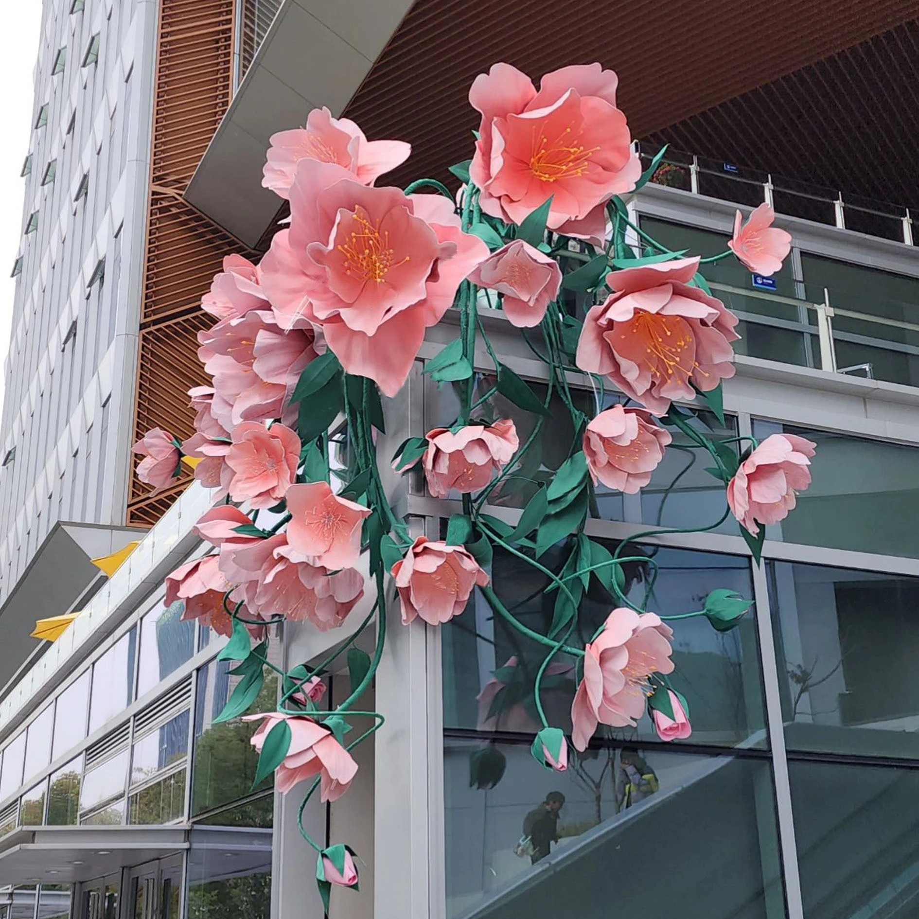 Flores gigantes colgantes grandes espuma eva flor hecha a mano al aire libre para impermeabilizar el evento de boda decoraciones de fiesta