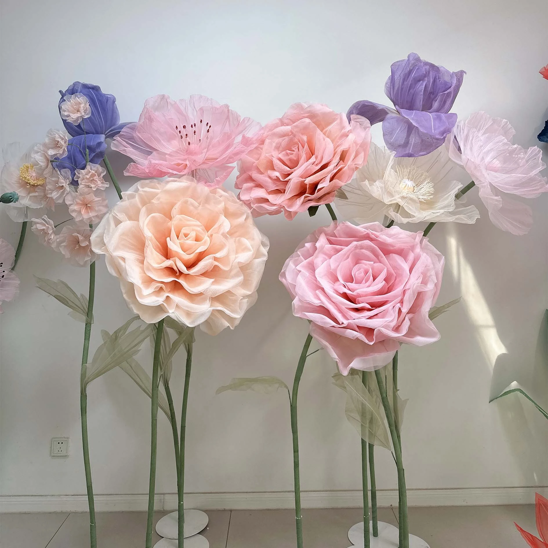 Custom romantic floral ornaments wedding decoration