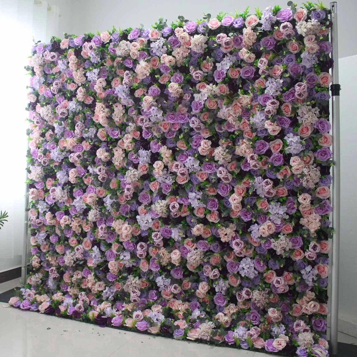 Las flores de simulación de pared de flores basadas en telas artísticas están llenas de creatividad e ingenio, y muestran un gusto único en las galerías de arte y estudios de arte 1