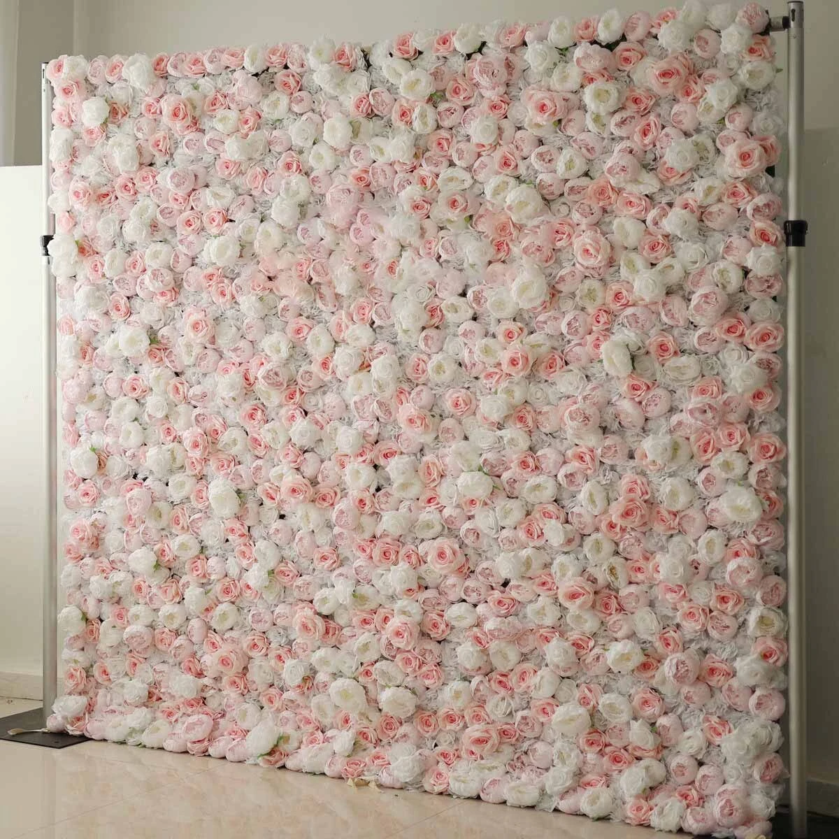 La pared de la flor de la tela tiene una forma exquisita y una excelente textura, que cubre todas las escenas, como bodas y actuaciones comerciales. 1