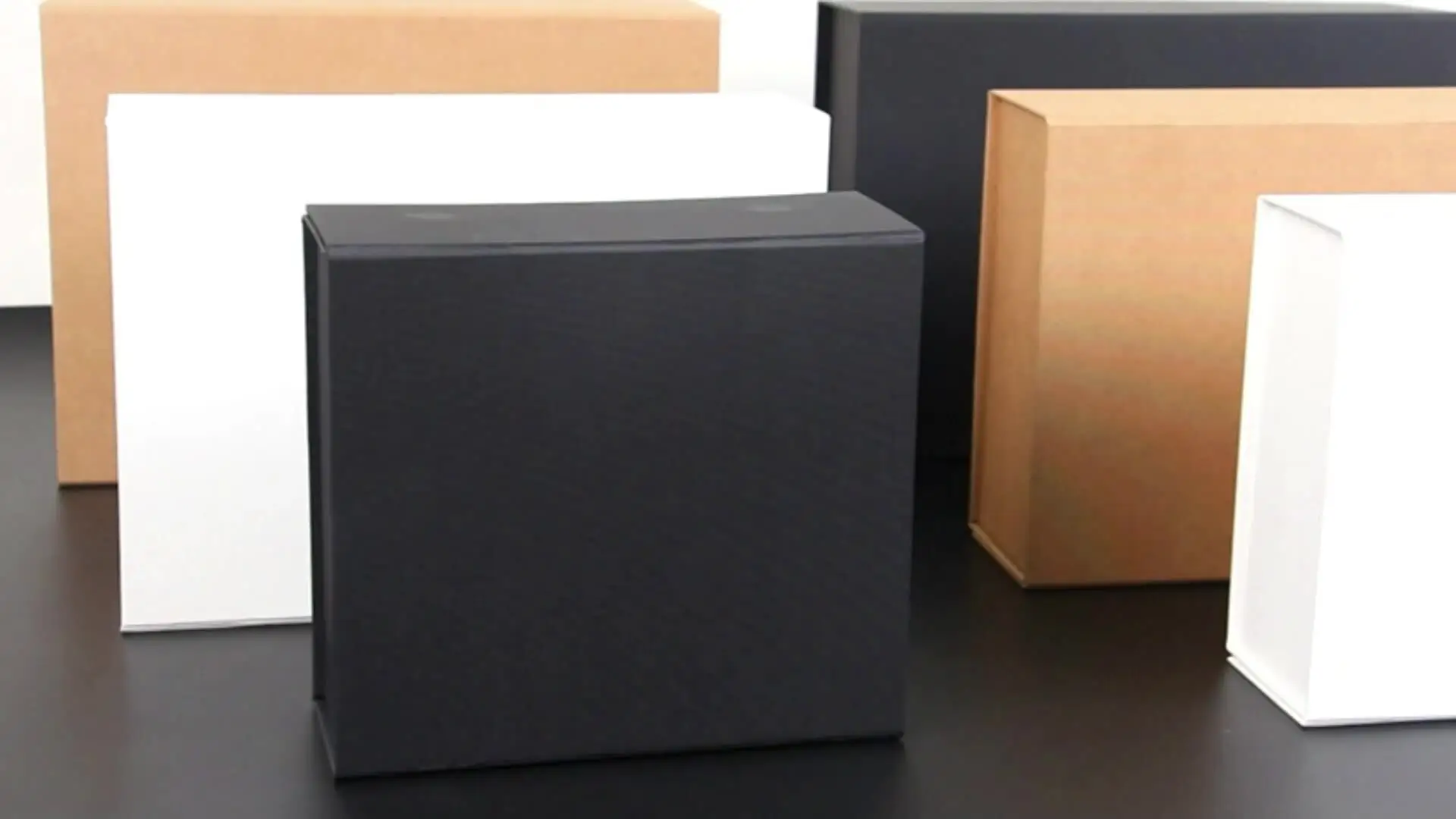 oblong cake box with window at Wholesale Prices | Uchampak 2