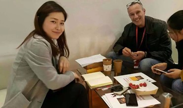 Uchampak- ਹੌਟ ਸੇਲਿੰਗ ਕਸਟਮਾਈਜ਼ਡ ਸੈਂਡਵਿਚ ਪੇਪਰ ਪੈਕੇਜਿੰਗ ਬਾਕਸ ਵਿੰਡੋ & ਫੋਲਡੇਬਲ ਪਾਕ 19