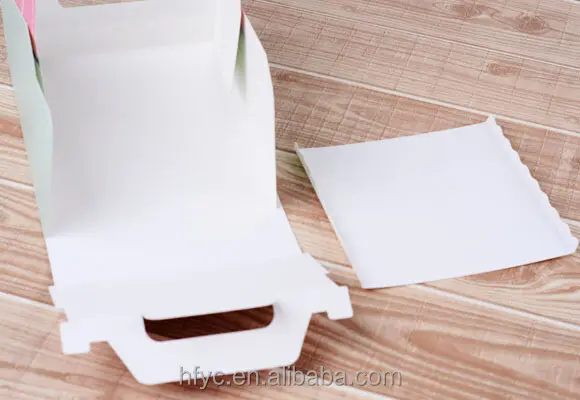 Oblong Cake Box with Window Factory Price for Takeaway Packaging 2
