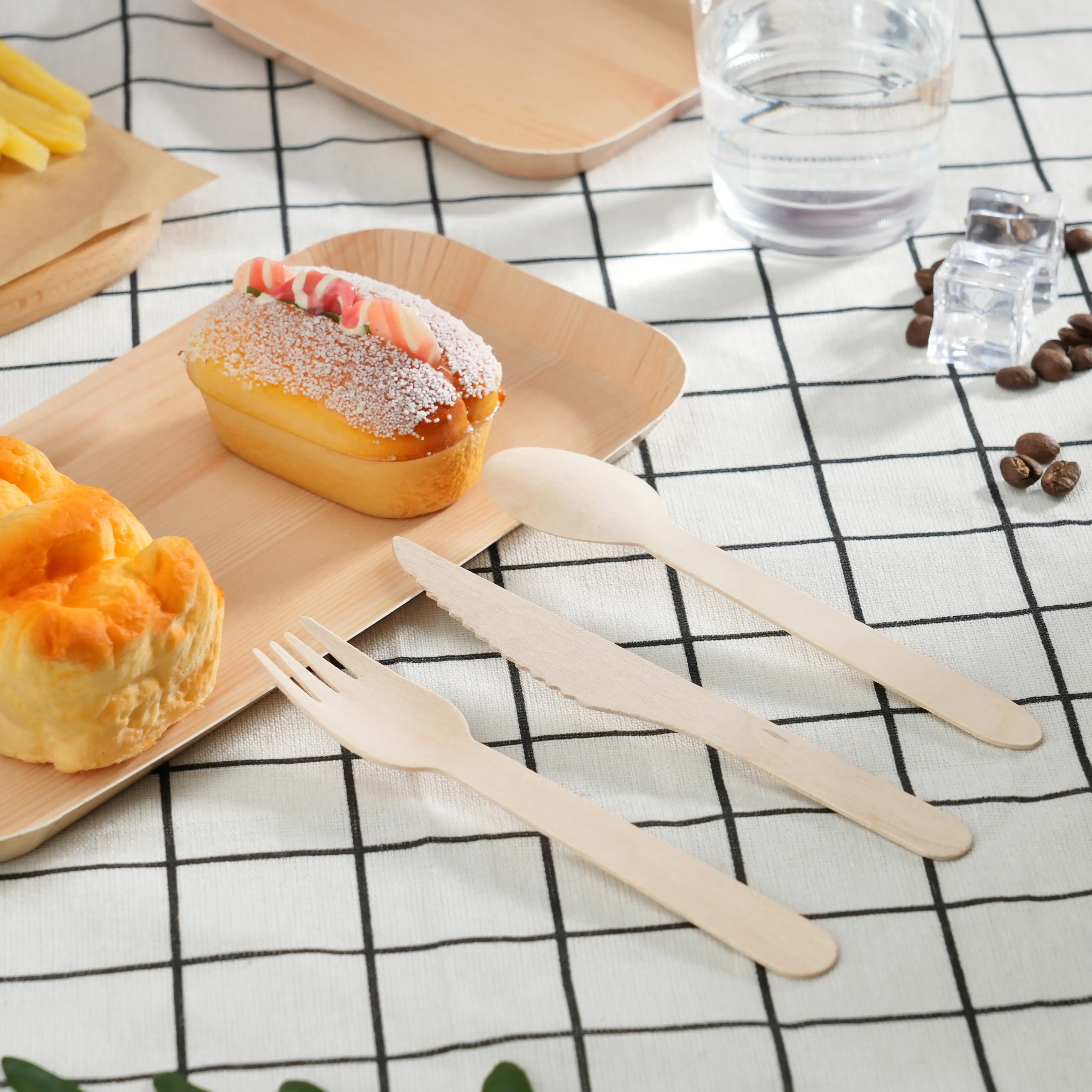 بایوڈیگریڈیبل ڈسپوزایبل لکڑی کی کٹلری سیٹ لکڑی کے فورک چمچ چاقو 1