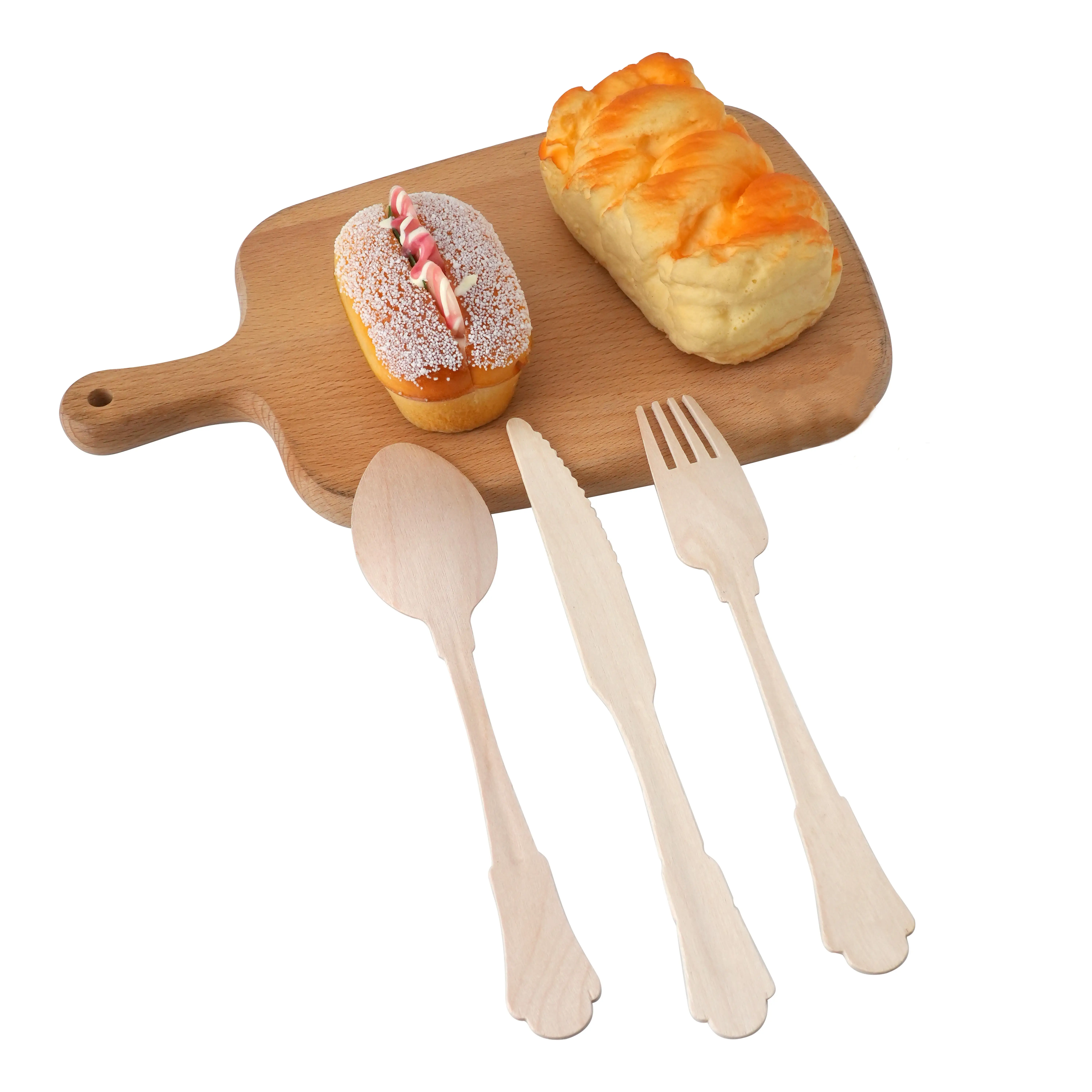 ชุดช้อนส้อมไม้สั่งทำพิเศษจาก Uchampak – ส้อม ช้อน มีด ดีไซน์รูปทรงไม่ซ้ำใคร 1