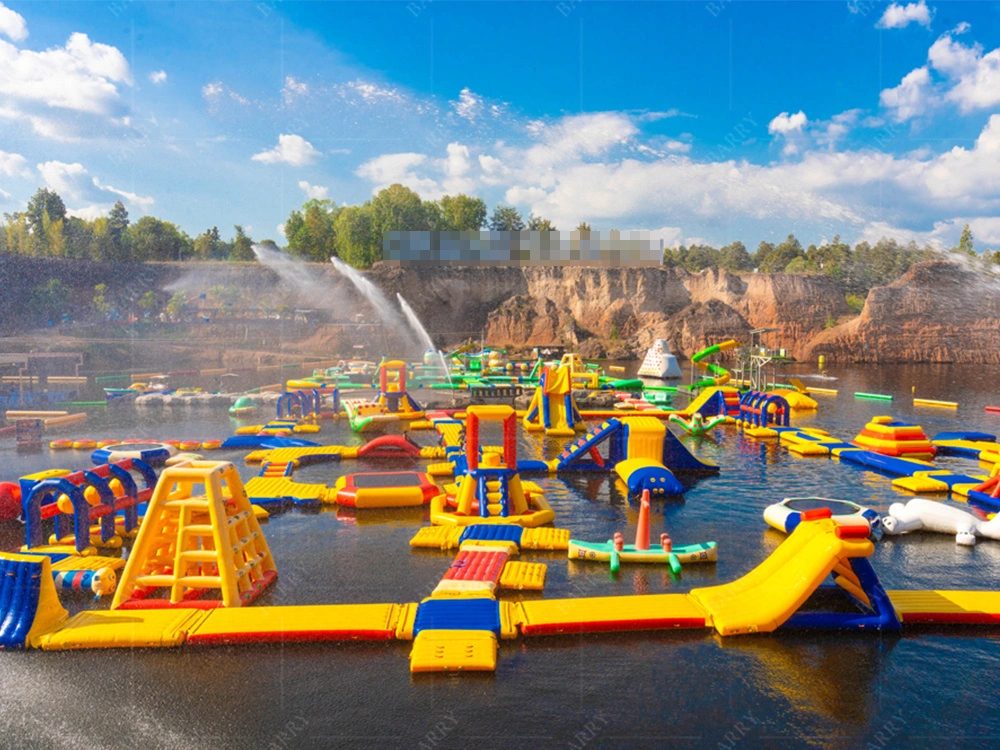 Increíble parque acuático flotante inflable comercial 1