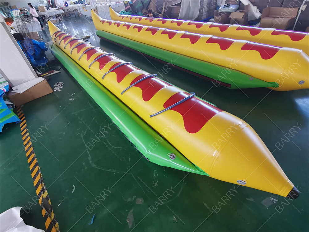 معدات الحديقة المائية الصيفية سفينة الموز الطائرة 5 ركاب قارب الموز القابل للنفخ