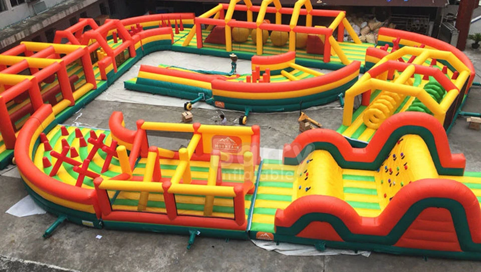 Giant Inflatable Playground with Custom Services 3