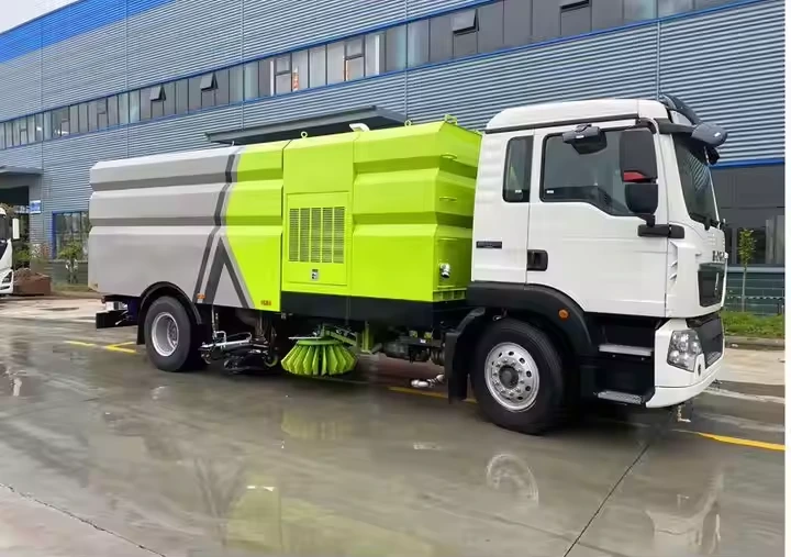 Machine de nettoyage de la poussière de route, balayeuse de route, camion 4x2, aspirateur de rue, nouvelle marque, prix d'usine 1