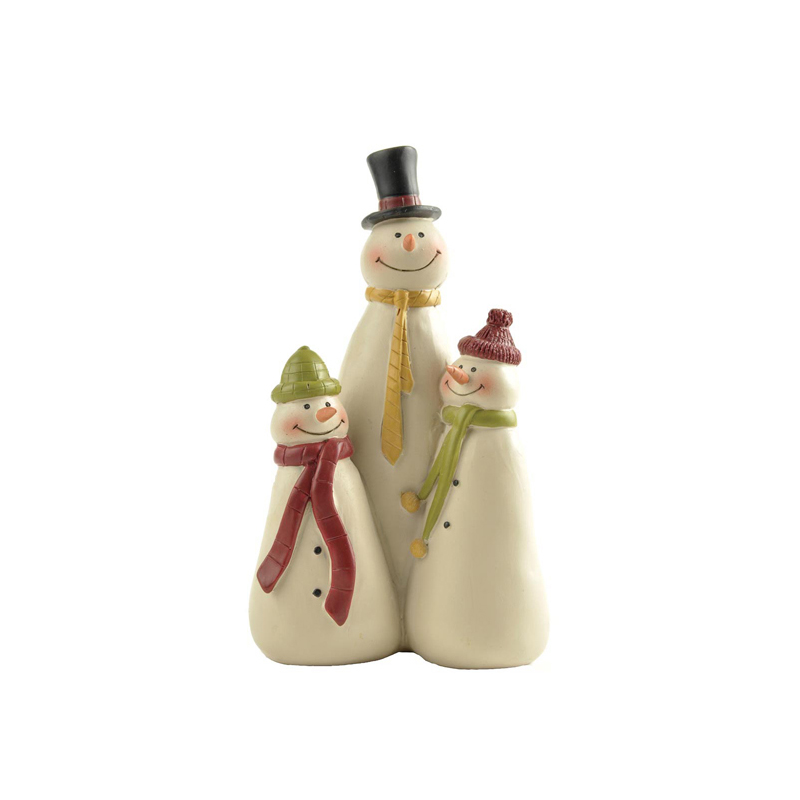 Ennas hand-crafted christmas village figurines at sale 1