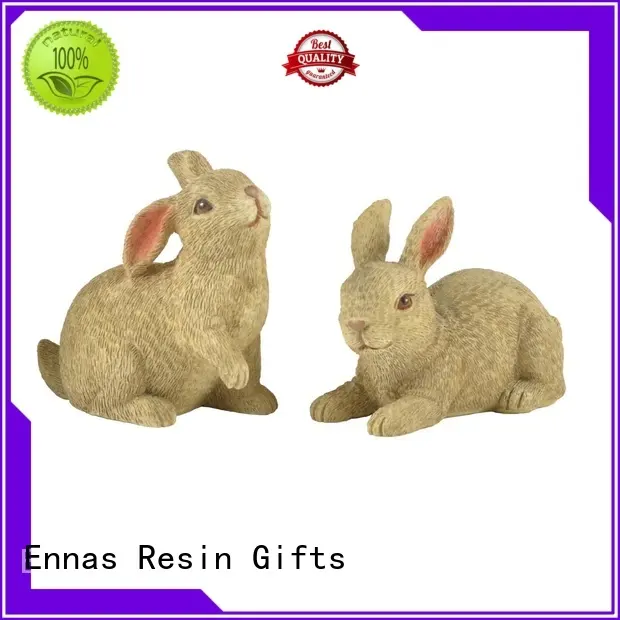 Ennas resin easter bunnies micro landscape 1