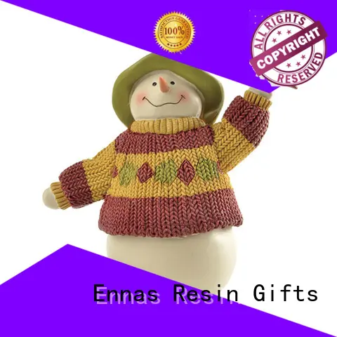 Ennas small christmas figurines family bulk production 1