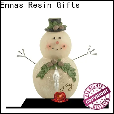 hand-crafted christmas figurines family for ornaments 1