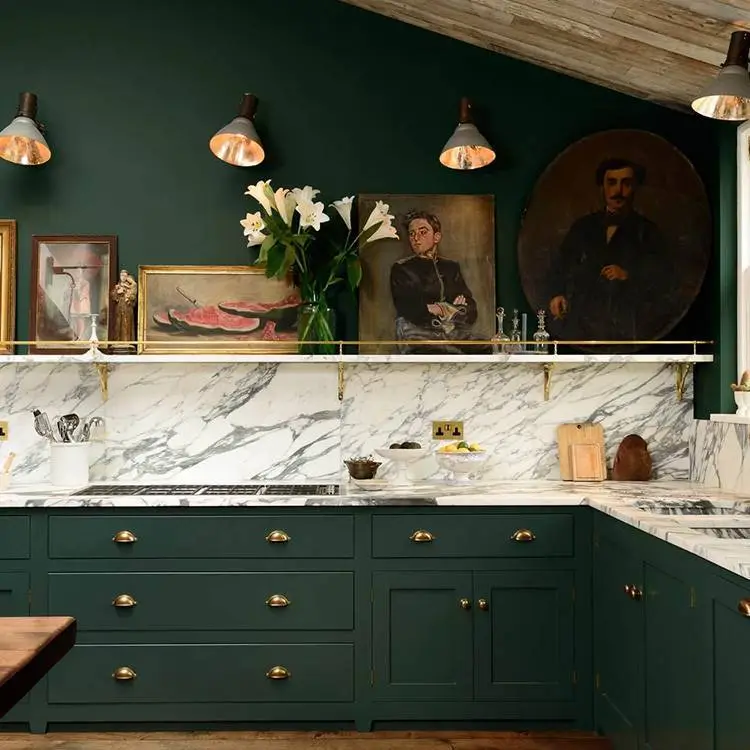 Classic Italian Style Solid Wood Kitchen Cabinets 1