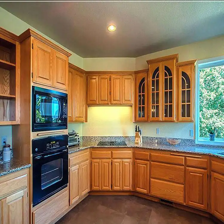 Maximizing Space with Traditional Kitchen Cabinets: Tips and Tricks 1