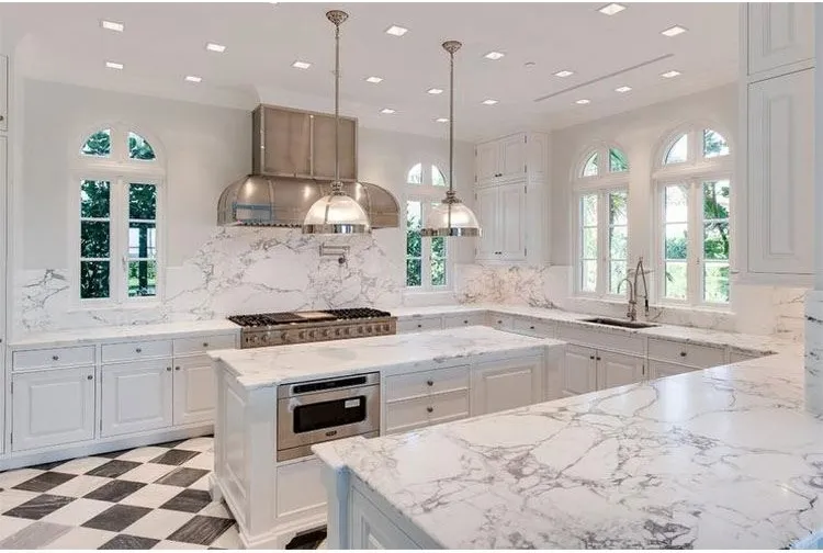 Modern Kitchen with Wood Cabinets Assemble Or Knock Down by Y&R Furniture 3