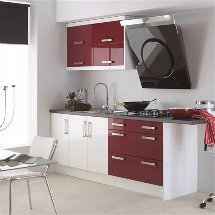Modern Dark Wood Kitchens: Creating a Luxurious Home Atmosphere 1