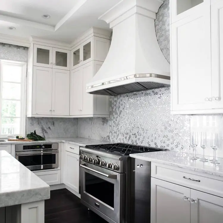 White Painted Solid Shaker Wood Kitchen Cabinet 1