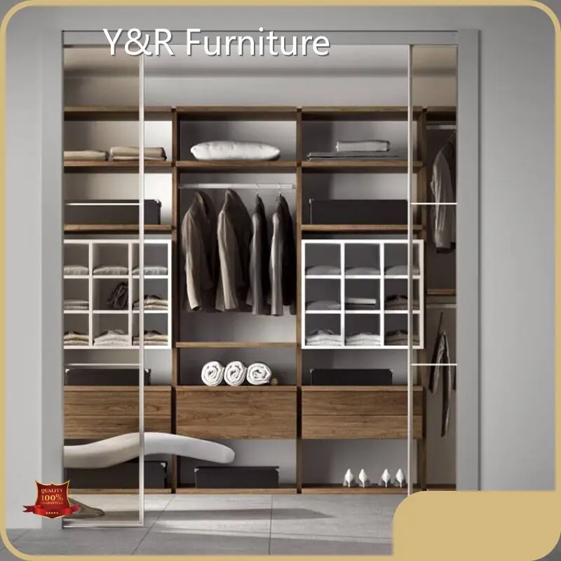 Customized Wooden Walk in Closet for Sale 1