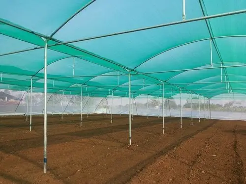 Clever DIY Projects: Turning Shade Nets into Useful Greenhouse Hangers 1