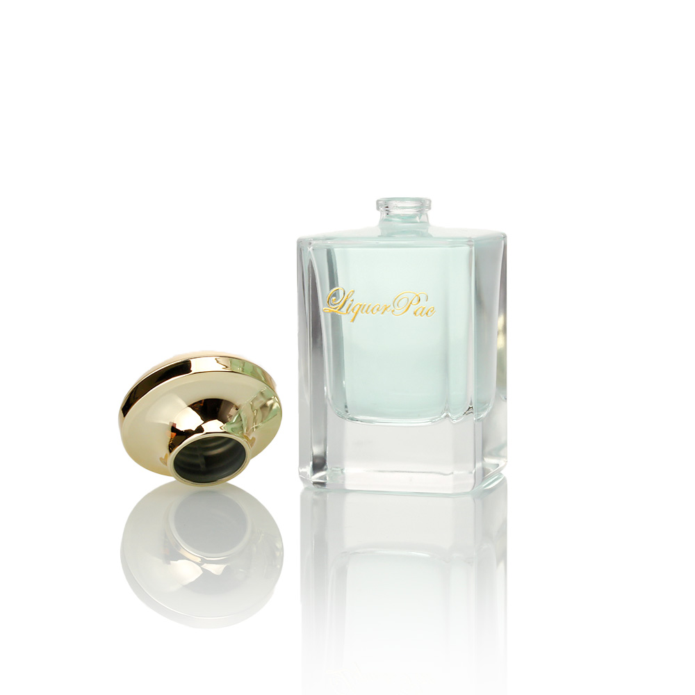 Customizable square glass perfume bottle 3