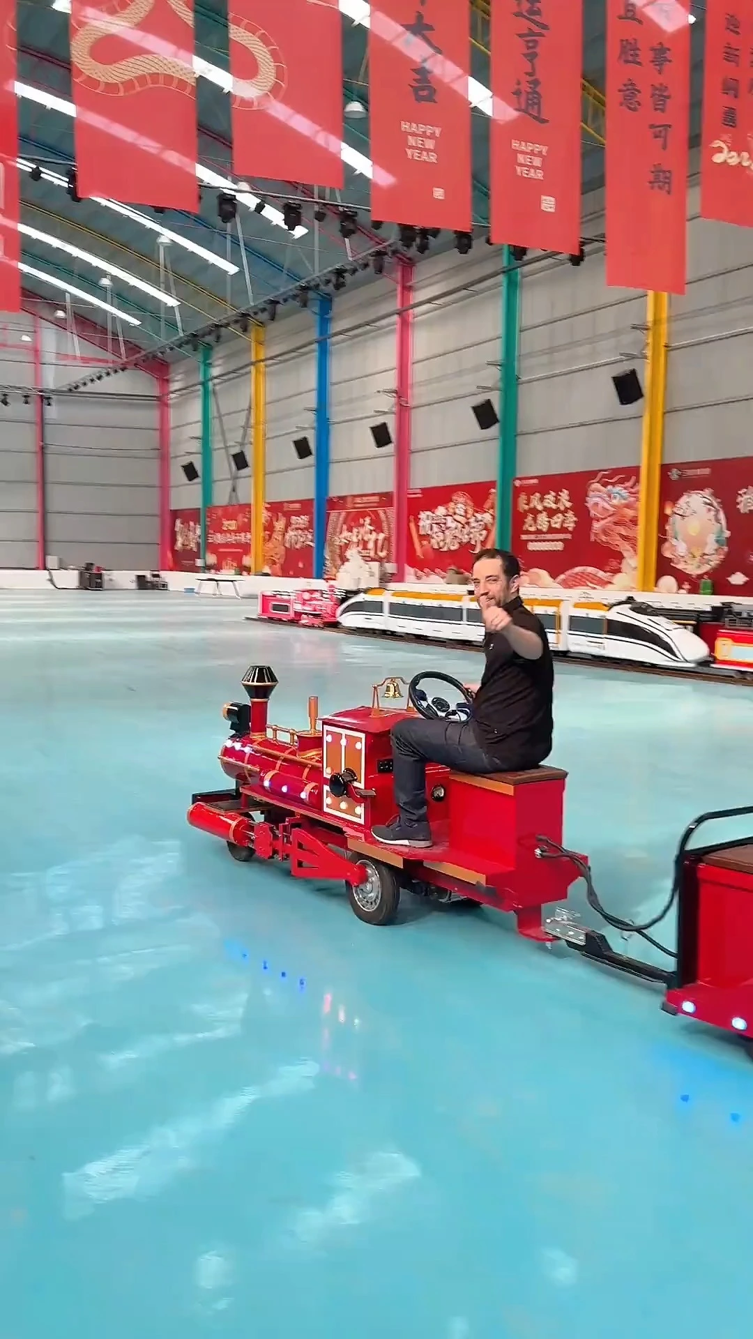 Mini Sightseeing Train for Family Entertainment Centers and Indoor Amusement Parks 1