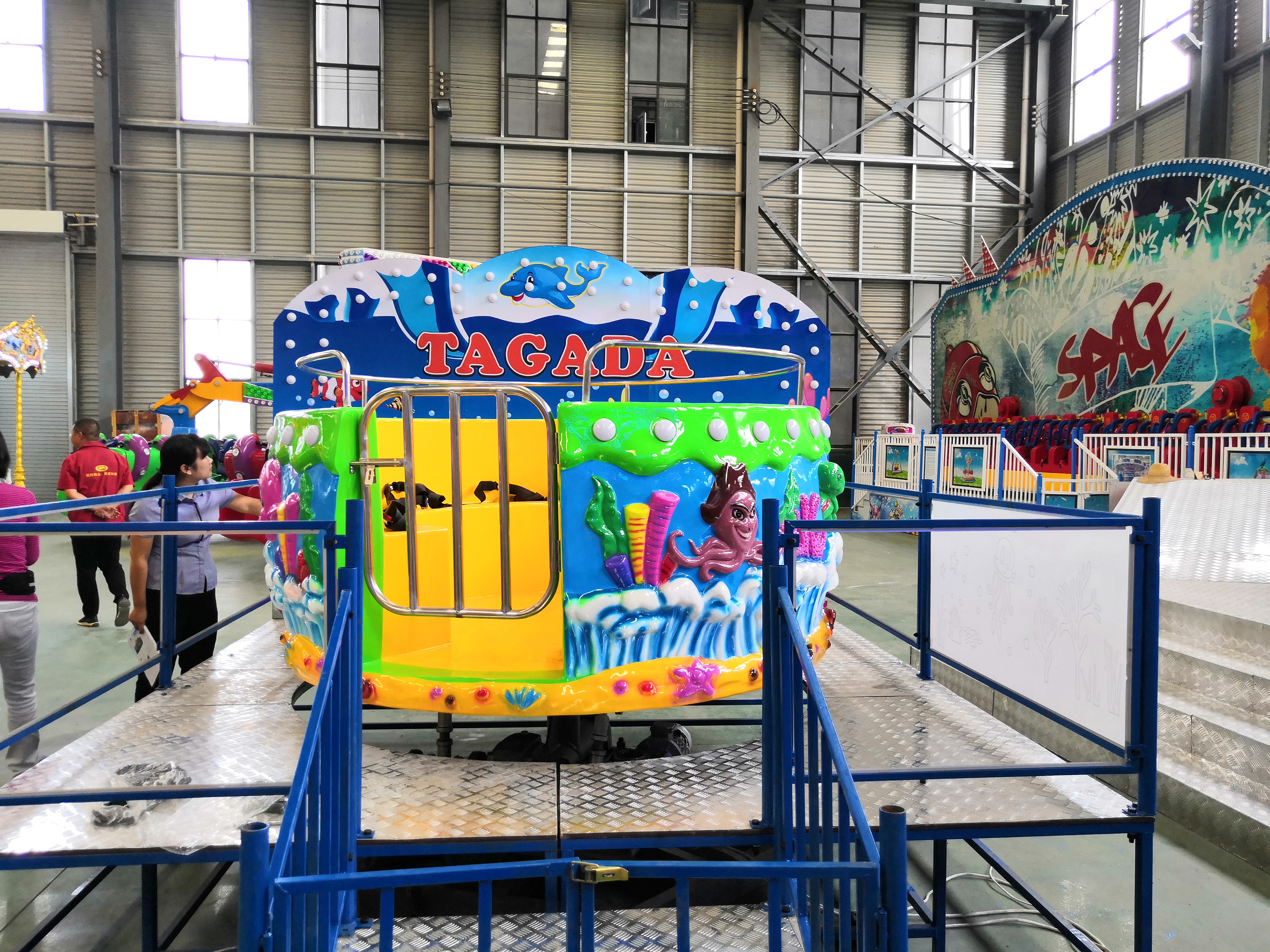 8 - Seat Ocean - Themed Crazy Disco Tagada: LED - Lit, Vibrant ...