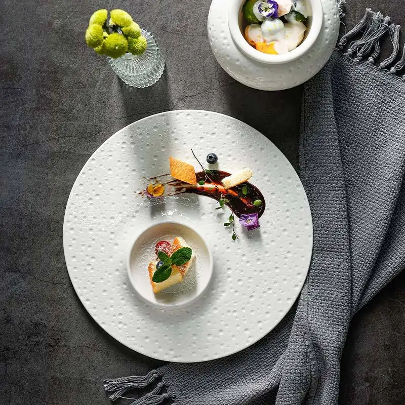 Enhance Your Dining Experience With Restaurant-Quality White Dinnerware 1