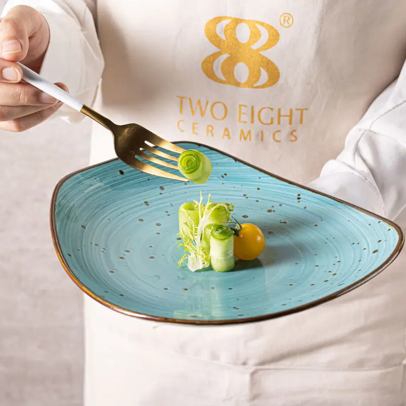 Customized French Porcelain Dinnerware Made in China for Workplace 3