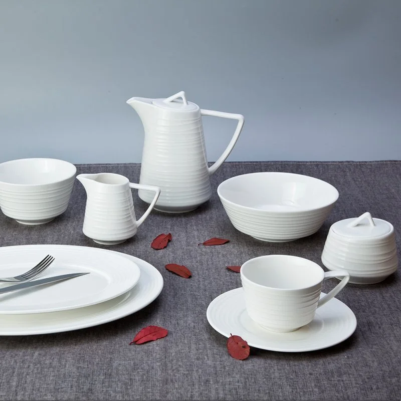 Elegant Style Round White Hotel Embossed Porcelain Dinner Set - TW11 1