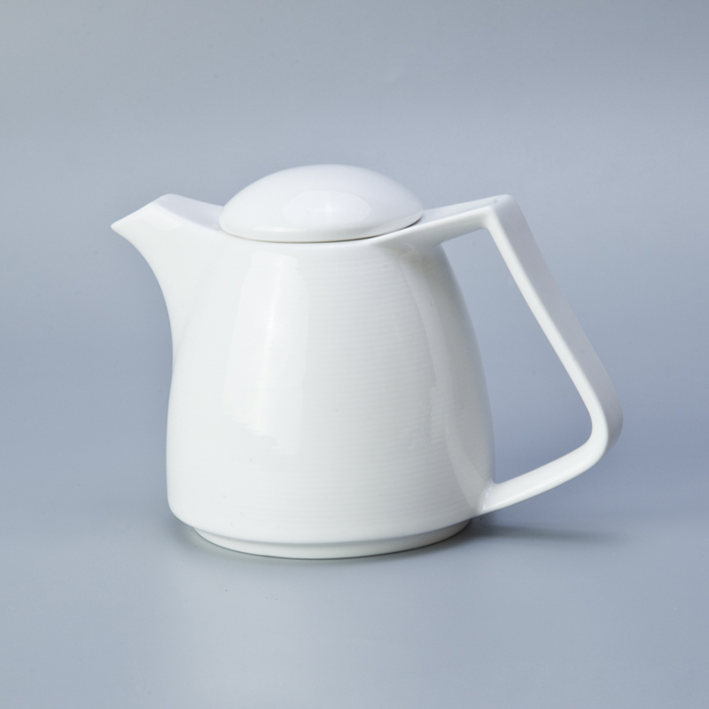 Two Eight sample white restaurant dishes directly sale for hotel 8