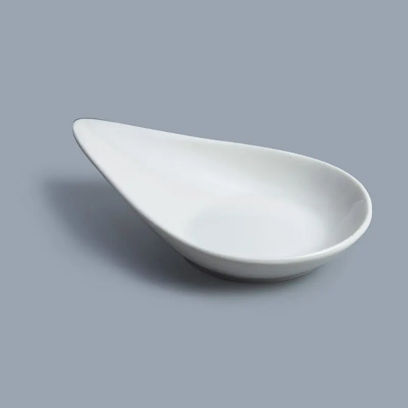 Two Eight royalty porcelain cups and saucers rim for dinning room 8
